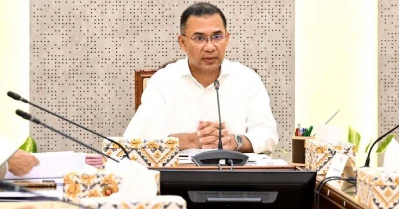 সরকারি অনুষ্ঠানের ব্যানার-বিলবোর্ডে প্রধানমন্ত্রীর ছবি ব্যবহারে নিষেধাজ্ঞা