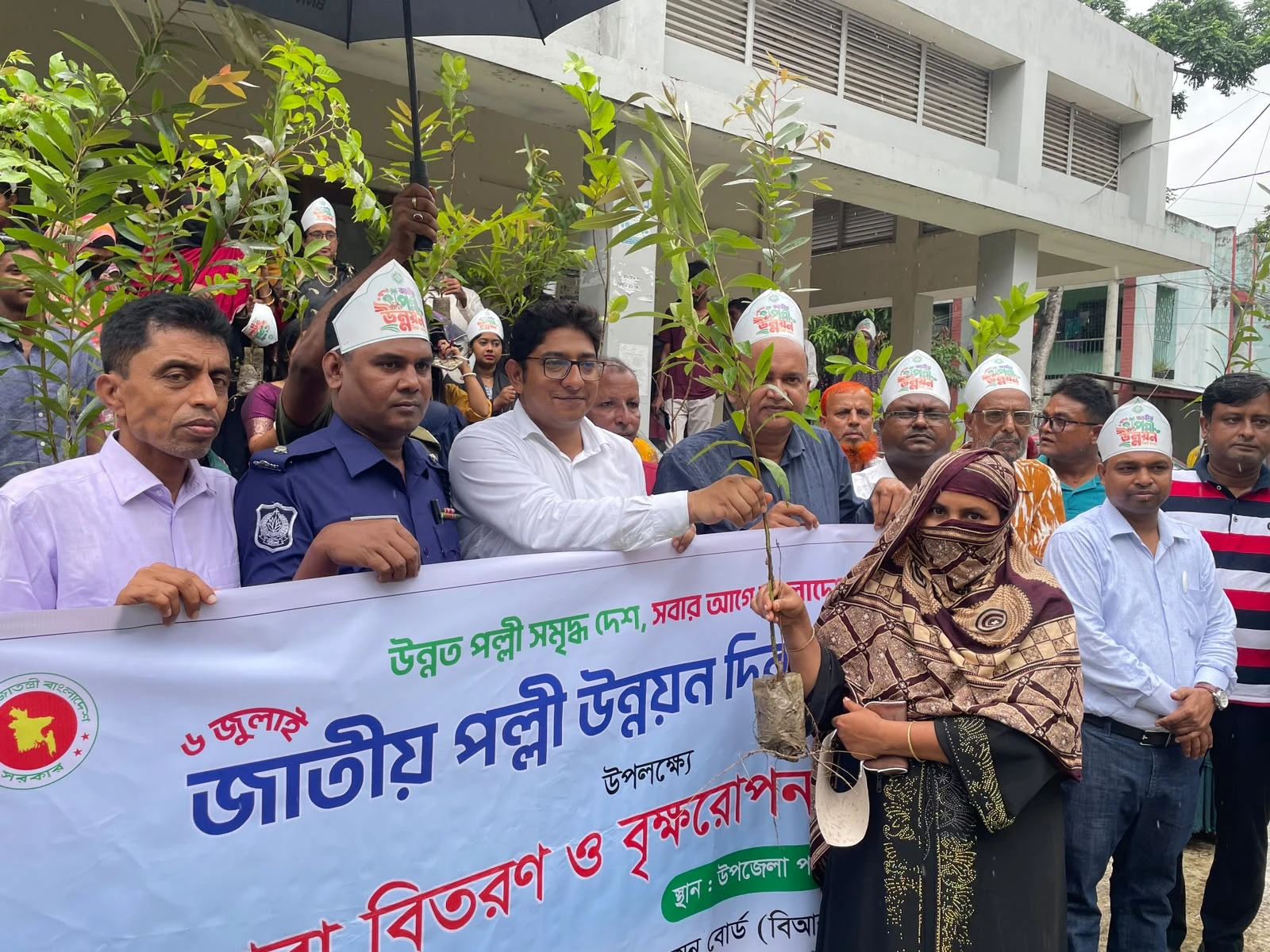 প্রথমবারের মতো জাতীয় পল্লী উন্নয়ন দিবস পালিত হলো কালিয়ায়