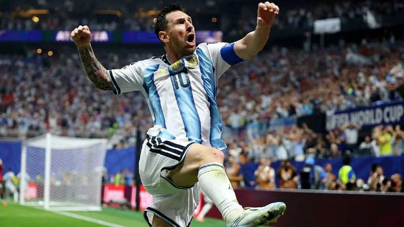 ৯৬ বছরের পুরনো রেকর্ড ছুঁলেন মেসি