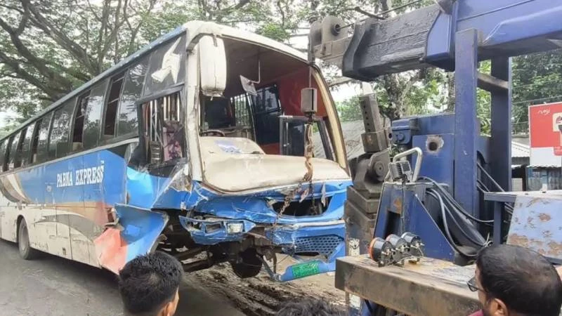 নাতনির মরদেহ নিয়ে আসতে গিয়ে নানীসহ নিহত ২