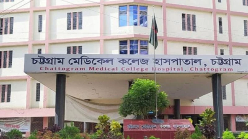 লবণ কারখানায় সিলিন্ডার বিস্ফোরণে দগ্ধ ১০