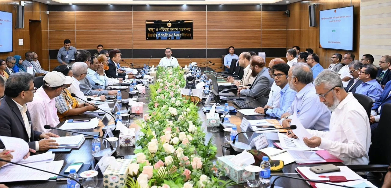 প্রান্তিক মানুষের স্বাস্থ্যসেবা সহজ করার নির্দেশ প্রধানমন্ত্রীর