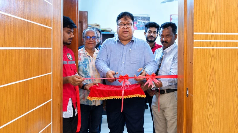 বাগেরহাটে রেড ক্রিসেন্টের আধুনিক কনফারেন্স রুম উদ্বোধন