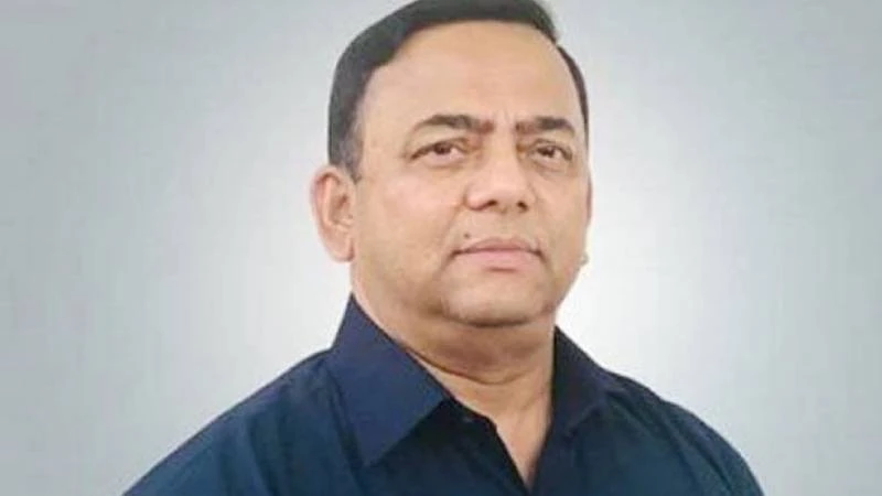 দুবাই আদালত থেকে শর্তসাপেক্ষে জামিনে মুক্ত বেনজীর