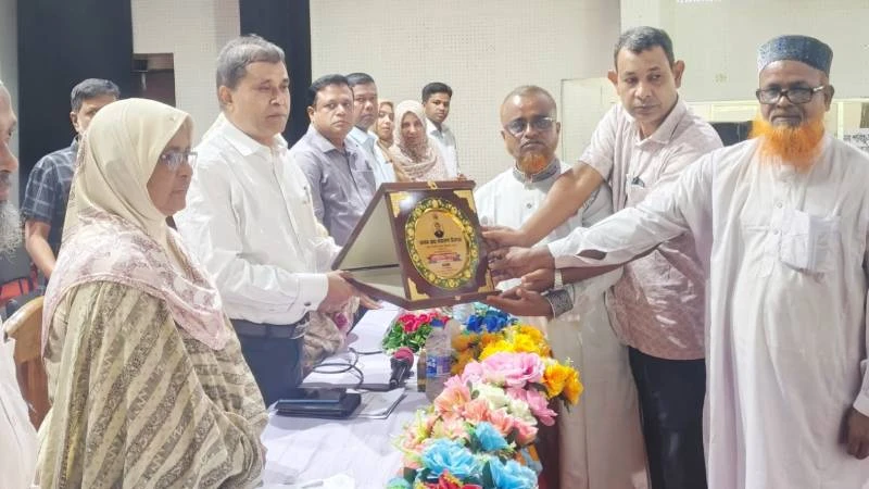 গঙ্গাচড়ায় প্রধান শিক্ষকদের সমন্বয় সভা, নজরুল ইসলামকে বিদায় সংবর্ধনা