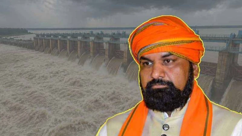ডুবে যাচ্ছে ভারত, এবার ফারাক্কার সব গেইট খুলে দিতে চান বিহারের মুখ্যমন্ত্রী