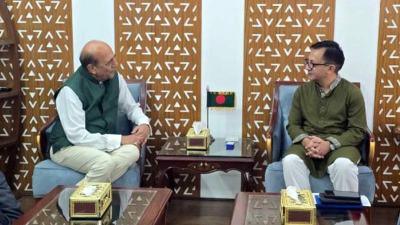 রাজনৈতিক টানাপোড়েন থাকলেও অর্থনীতি এগিয়ে যাবে: ভারতের হাইকমিশনার