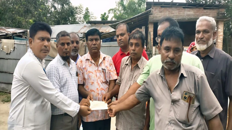 পানিতে ডুবে নিহতদের পরিবারে ২৫ হাজার টাকা সহায়তা প্রদান