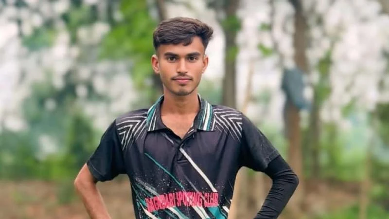ডেঙ্গুর উপসর্গ নিয়ে হাসপাতালে, চিকিৎসাধীন অবস্থায় ২ ঘণ্টায় মৃত্যু