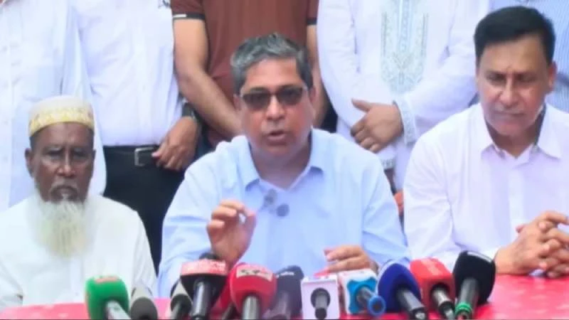 রাষ্ট্রপতির স্ত্রীও ফ্যামিলি কার্ড পাবেন, কেউ বাদ যাবে না: স্থানীয় সরকার প্রতিমন্ত্রী
