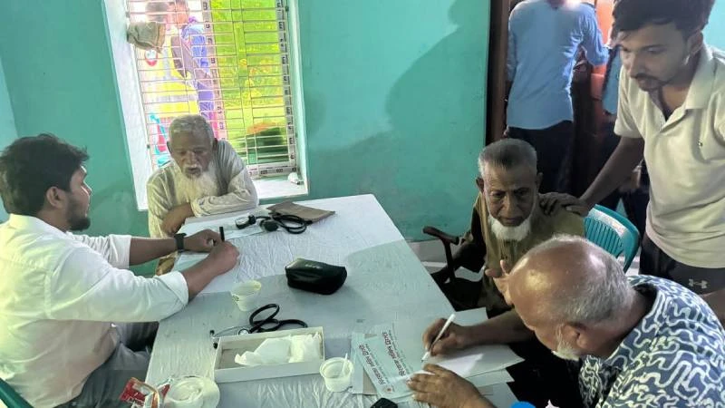 আব্দুল মজিদের সপ্তম মৃত্যুবার্ষিকীতে ফ্রি মেডিকেল ক্যাম্প, সেবা পেলেন ৪০০ রোগী