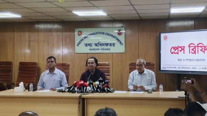 দেশে ফিরলে শেখ হাসিনাকে মব বা বেআইনি পরিস্থিতির মুখোমুখি হতে হবে না