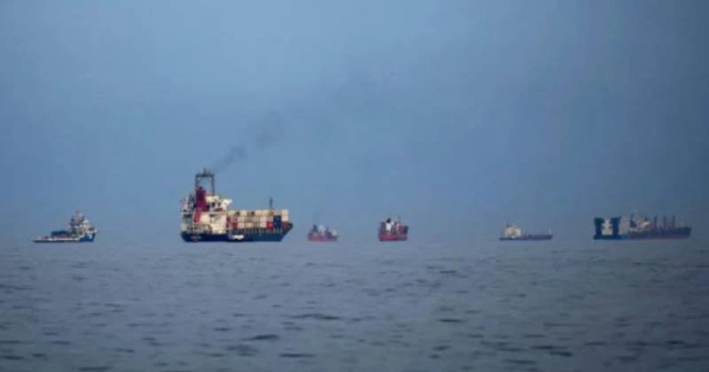 হরমুজ প্রণালিতে ফের জাহাজে ড্রোন হামলা