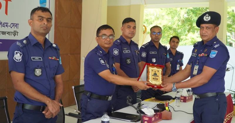 জুন মাসে রাজবাড়ী জেলার শ্রেষ্ঠ অফিসার ইনচার্জ নির্বাচিত হলেন ওসি শেখ মঈনুল ইসলাম