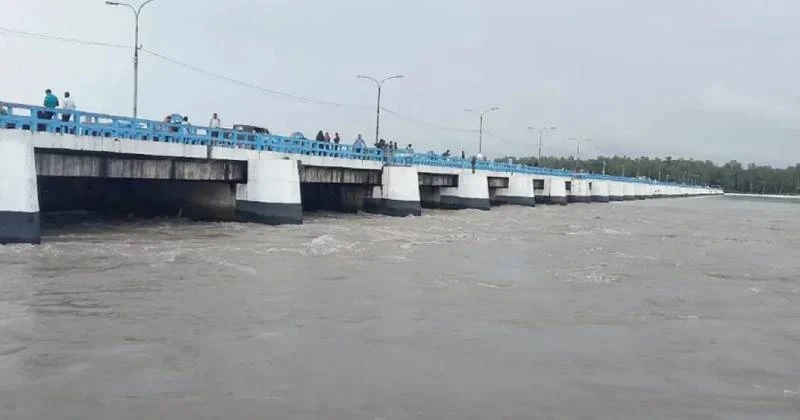 তিস্তার পানি বিপৎসীমার ১০ সেন্টিমিটার ওপরে, প্লাবিত নিম্নাঞ্চল