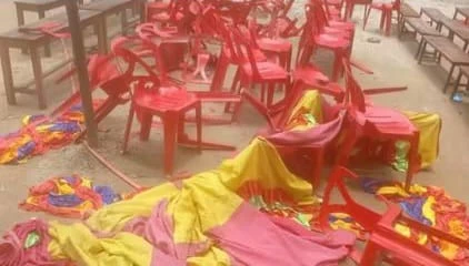 ঈশ্বরদীতে শিক্ষকের বিদায় অনুষ্ঠানে হামলা-ভাঙচুর, পণ্ড সংবর্ধনা