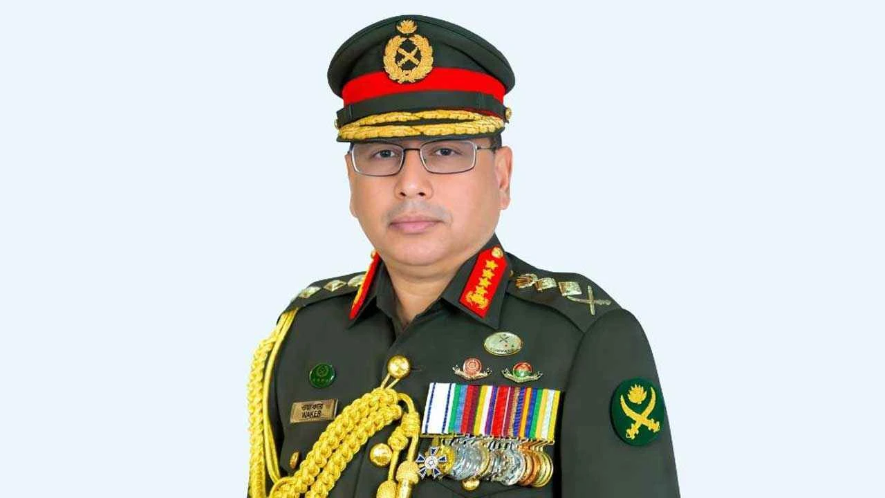 সফর শেষে দেশে ফিরলেন সেনাপ্রধান