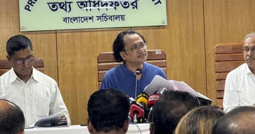অপতথ্য ও ফেক ভিডিও ছড়িয়ে সম্মানিত মানুষকে হেয় করা হচ্ছে: তথ্য উপদেষ্টা