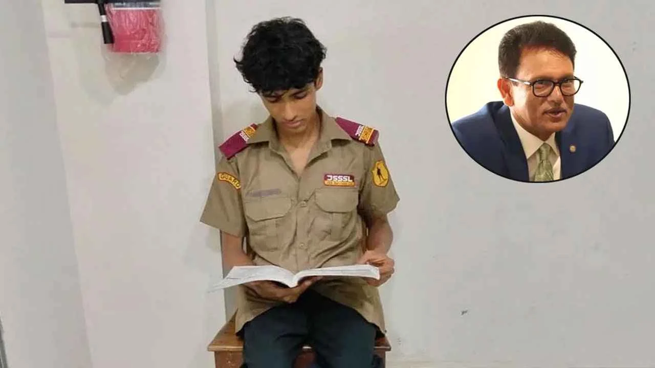 ইকনের পাশে শিক্ষামন্ত্রী, পরীক্ষাকালে চাকরি নয়