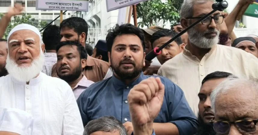 গ্যাসের দাম বাড়ালে সরকার টিকে থাকতে পারবে না: নাহিদ ইসলাম