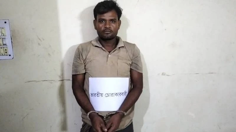 বড়লেখা সীমান্তে বিজিবির সাথে ভারতীয় চোরাকারবারিদের গোলাগুলি, আটক ১