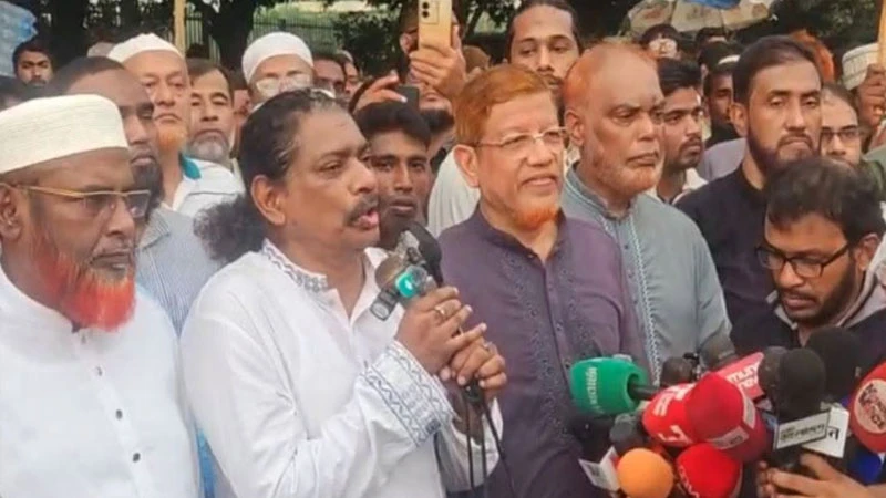 স্পিকারের কাছে স্মারকলিপি দিলেন ১১ দলের নেতাকর্মীরা