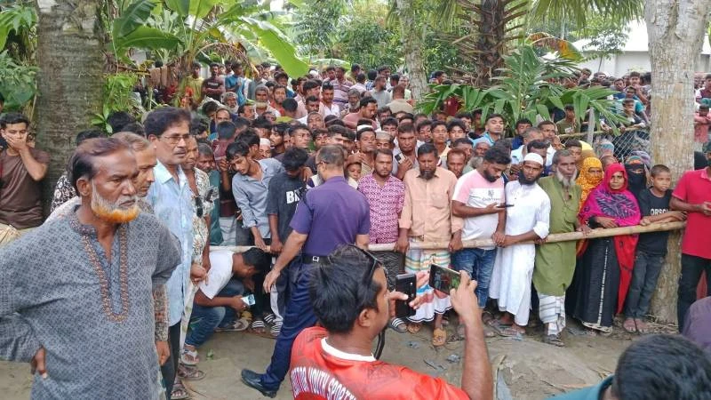 পাবনার বিএনপি নেতাকে গুলি করে ও কুপিয়ে হত্যা