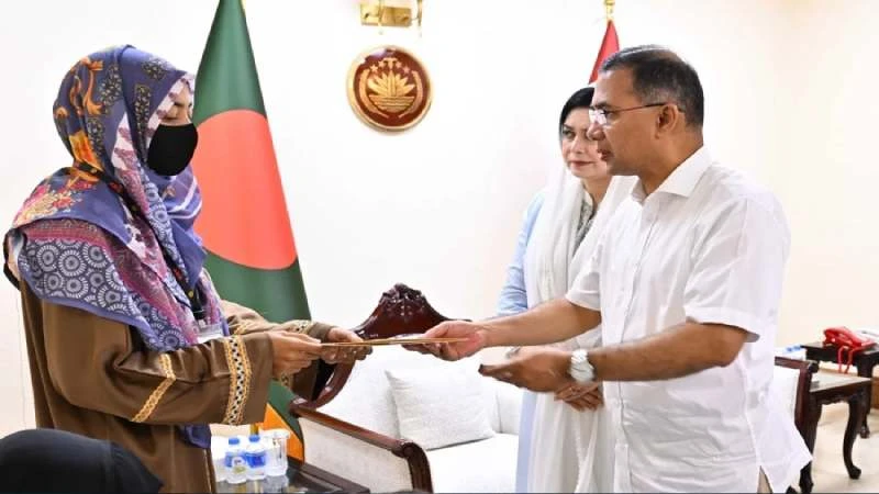 শহীদ সেনাসদস্যদের পরিবারকে প্রধানমন্ত্রীর আর্থিক সহায়তা