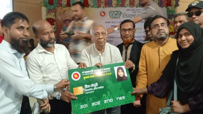 `কৃষকরা আমাদের বাঁচিয়ে রেখেছে, তারা যত সুবিধা পাবে ততই মঙ্গল'