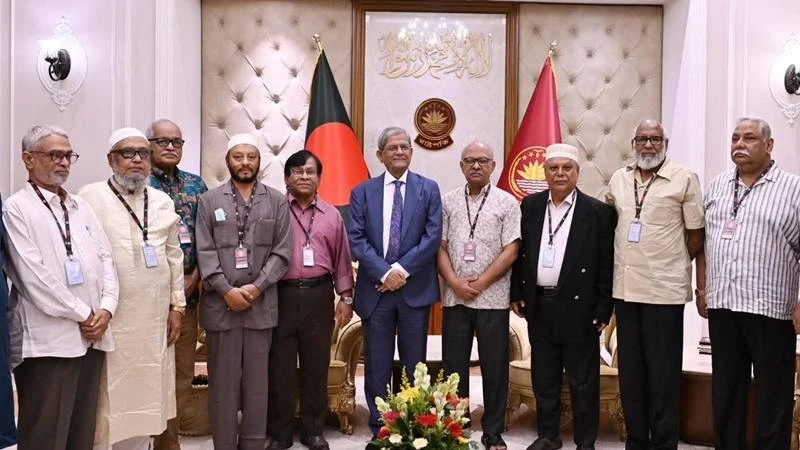 মুক্তিযোদ্ধাদের যথাযথ সম্মান ও মর্যাদা নিশ্চিত করতে হবে: রাষ্ট্রপতি