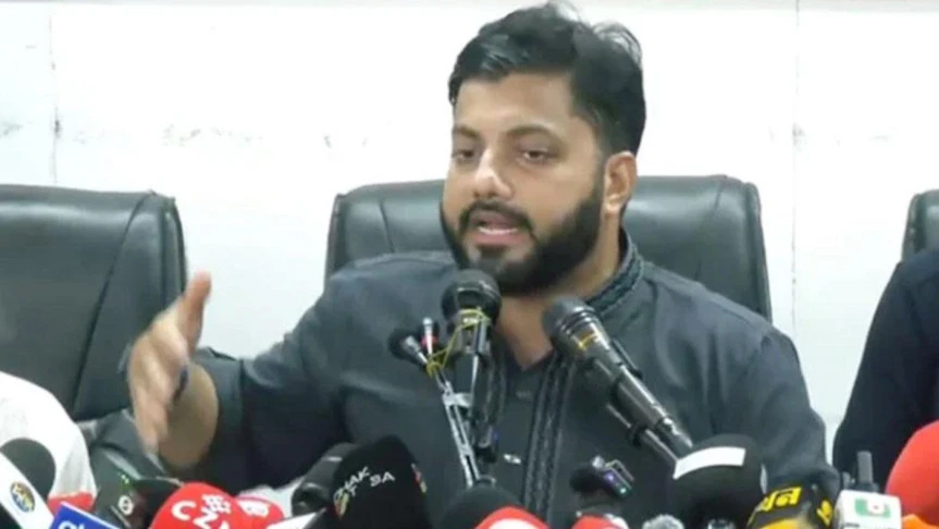 নিজেই প্রধানমন্ত্রীর কাছে দায়িত্ব থেকে অব্যাহতি চেয়েছি : ইশরাক হোসেন