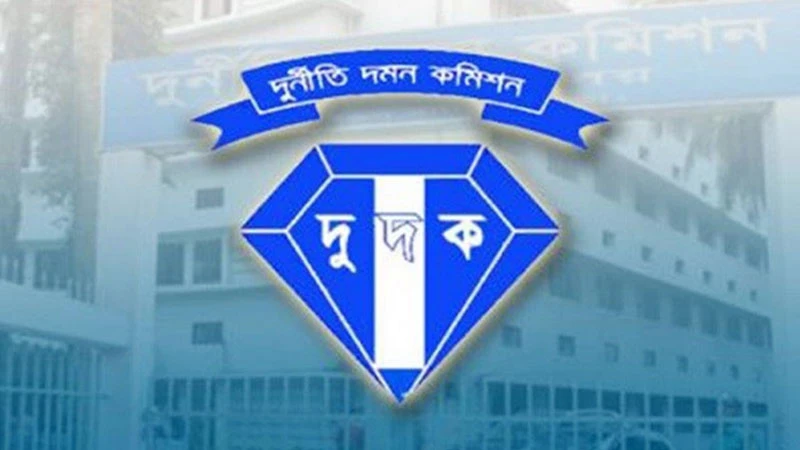 খুলনা উন্নয়ন প্রকল্পে অনিয়ম, প্রধান প্রকৌশলীসহ ৮ জনের বিরুদ্ধে দুদকের মামলা