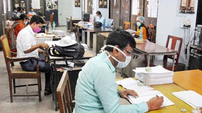 নতুন সময়সূচিতে অফিস কার্যক্রম শুরু
