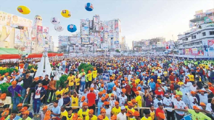 বিএনপির গণসমাবেশ: মিছিল-শ্লোগানে মুখরিত কুমিল্লার টাউন হল মাঠ