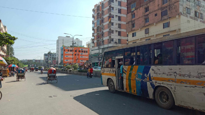 মিরপুরের রাস্তা ছেড়েছে পোশাক শ্রমিকরা, যানচলাচল স্বাভাবিক