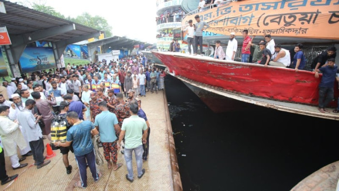 প্রাণহানির ঘটনায় দুই লঞ্চের রুট পারমিট বাতিল