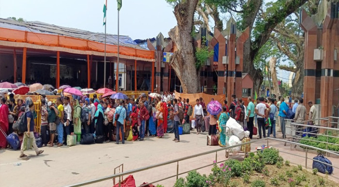 ভারতে ভ্রমণ ভিসায় তিন দিনের নিষেধাজ্ঞা
