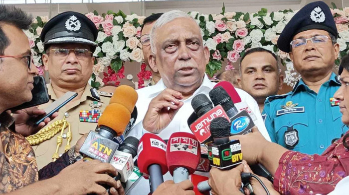 আনার চোরাচালানের সঙ্গে যুক্ত ছিল তা আমরা কখনোই বলিনি: স্বরাষ্ট্রমন্ত্রী